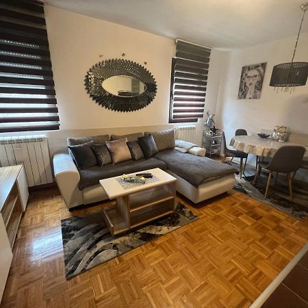 Apartment Sweet Dreams-Close To Zoo,Dinamo Stadium And The City Center Zagreb Exteriör bild
