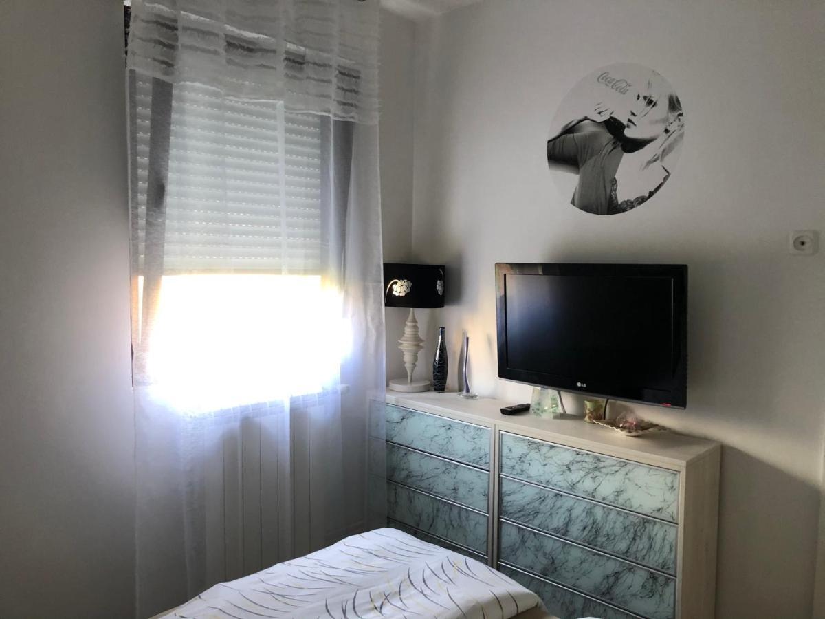 Apartment Sweet Dreams-Close To Zoo,Dinamo Stadium And The City Center Zagreb Exteriör bild