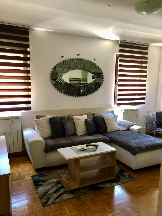 Apartment Sweet Dreams-Close To Zoo,Dinamo Stadium And The City Center Zagreb Exteriör bild